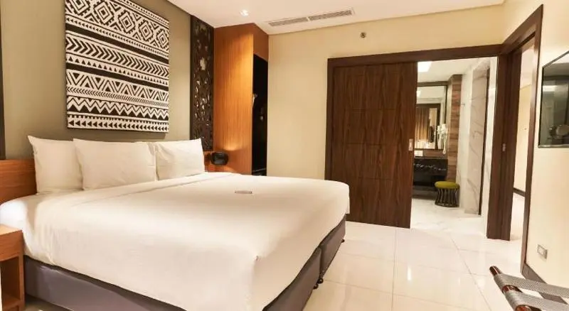 キングサイズベッドのデラックスルーム, Summit Hotel Tacloban