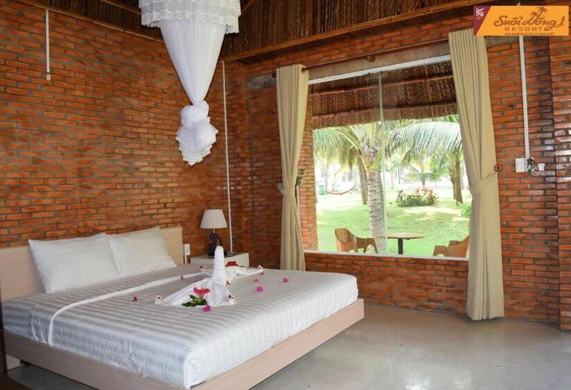 اتاق لوکس با چشمانداز دریا, Suoi Hong Resort