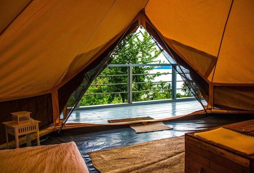 Deluxe Tent, The Birdhouse El Nido   Glamping