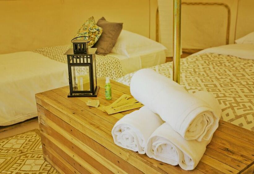 Deluxe Tent, The Birdhouse El Nido   Glamping