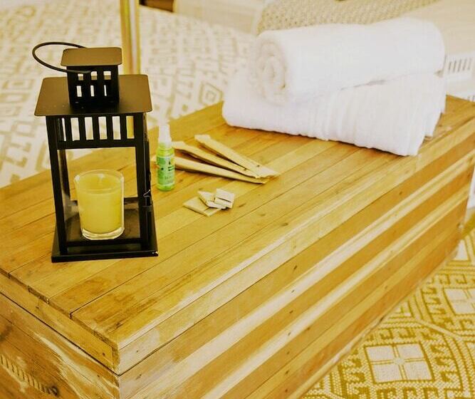 Deluxe Tent, The Birdhouse El Nido   Glamping