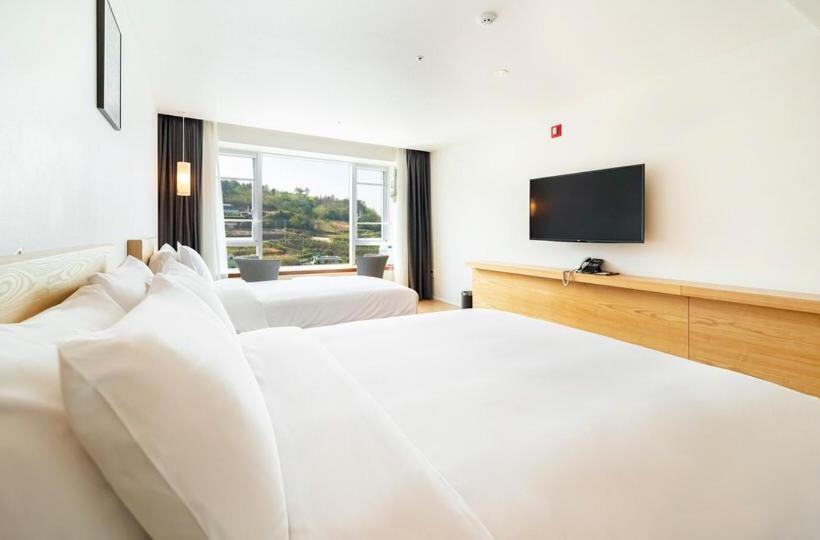 マウンテンビュースタンダードルーム, Yeosu Hotel Haven