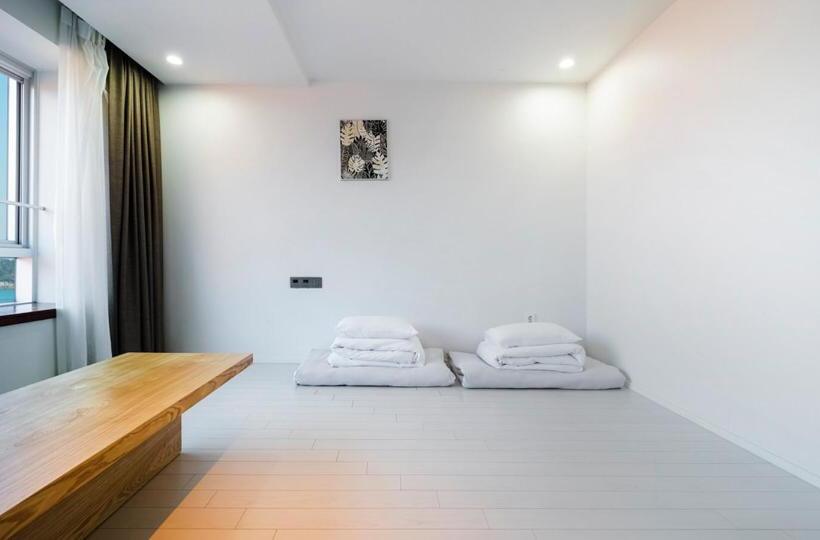 اتاق استاندارد با چشم‌انداز دریا, Yeosu Hotel Haven