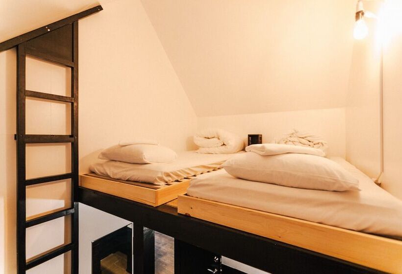 בקתת חדר, Niseko Ski Lodge
