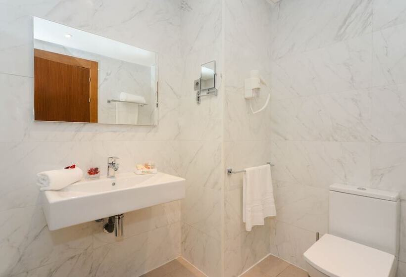 标准间, Golden Star Casablanca