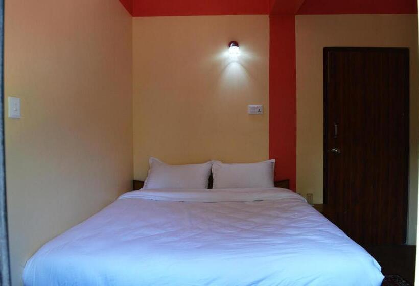اتاق استاندارد یک نفره, Panorama Guest House