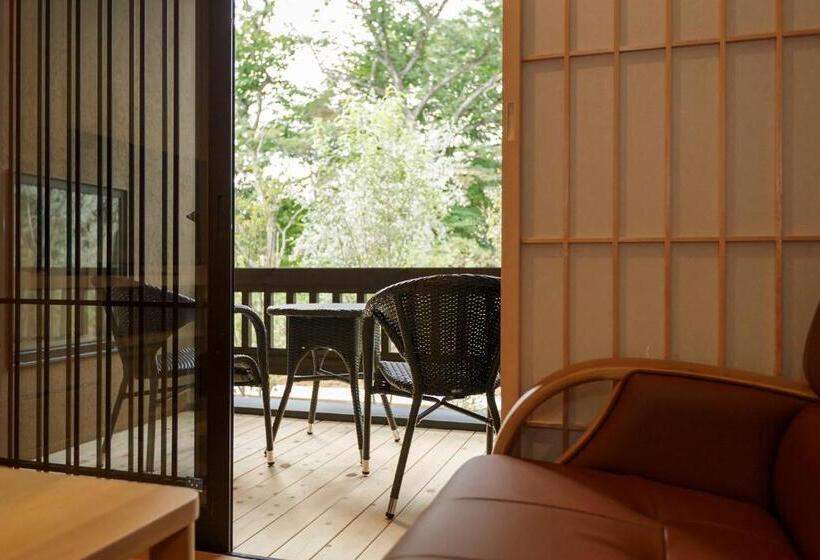 חדר סופריור לארבעה, Shiki No Yakata Nasu