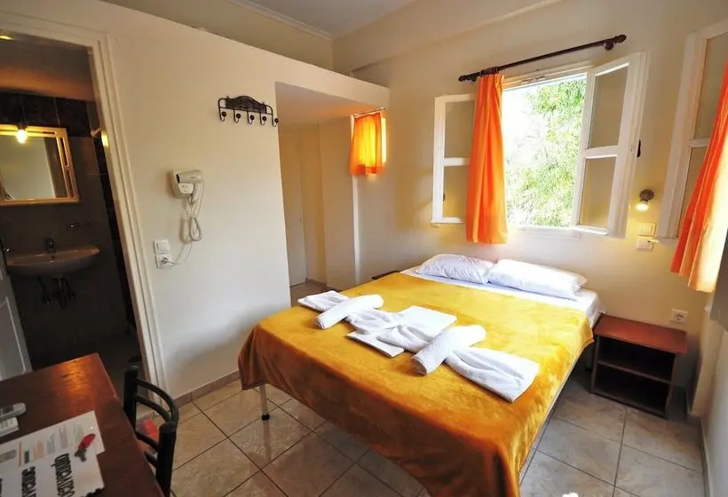 Standard-huone, Santorini Camping Rooms
