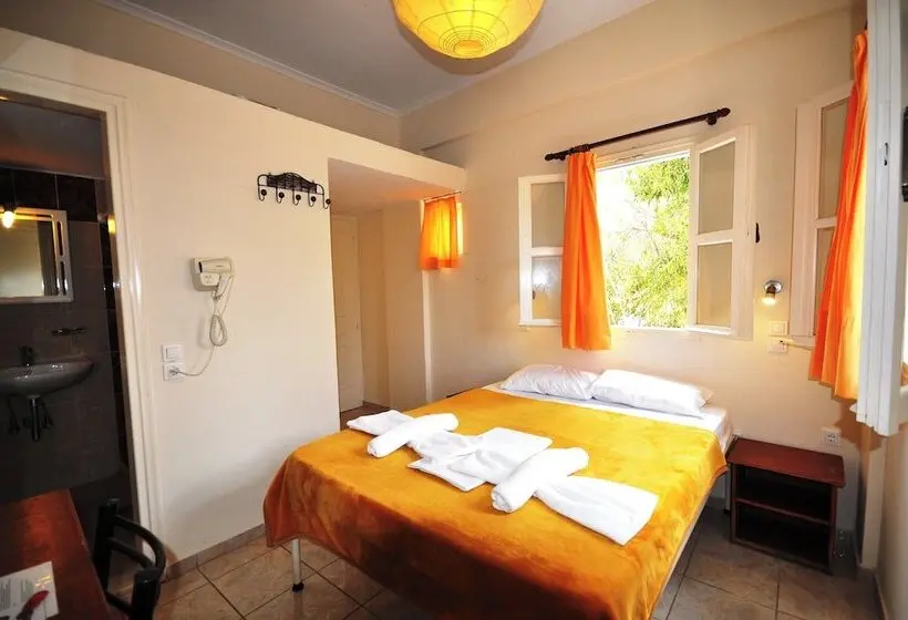 Standard-huone, Santorini Camping Rooms