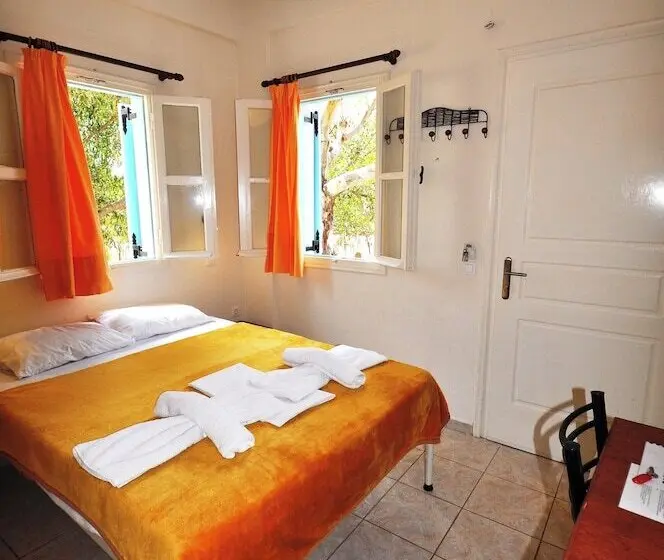 Standard-huone, Santorini Camping Rooms