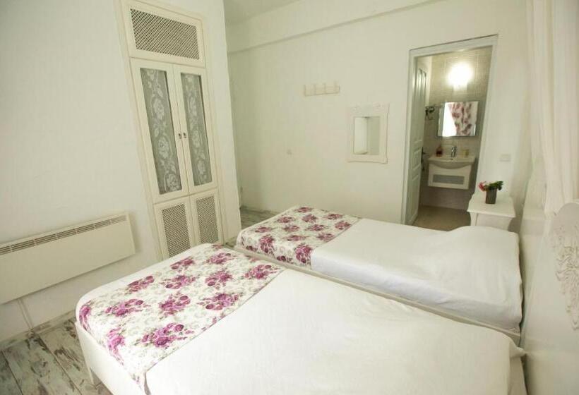 חדר סטנדרט, Aişem By Hire