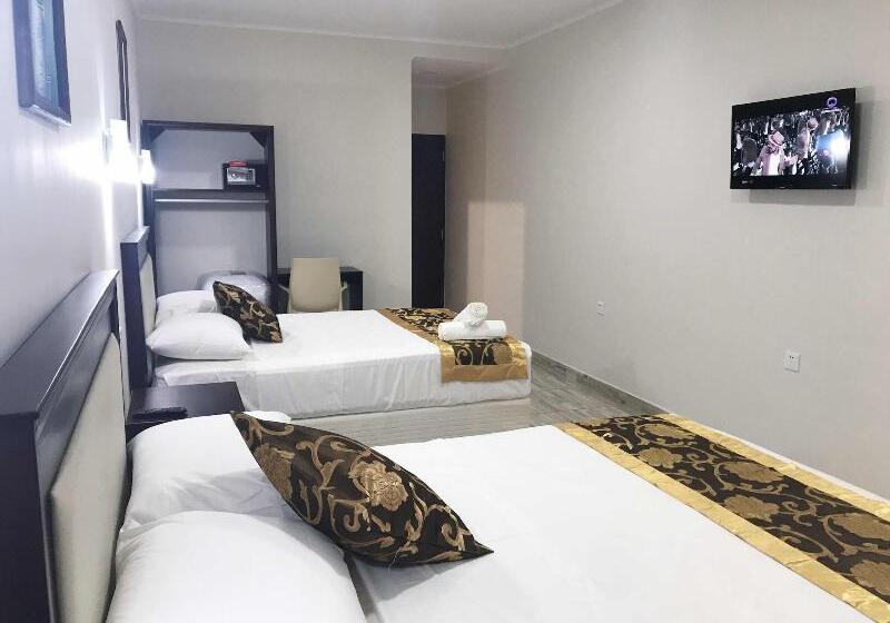 Standaard Vierpersoonskamer, Amayal