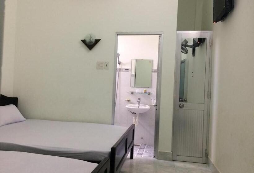 اتاق استاندارد, Hanh Huong Hostel