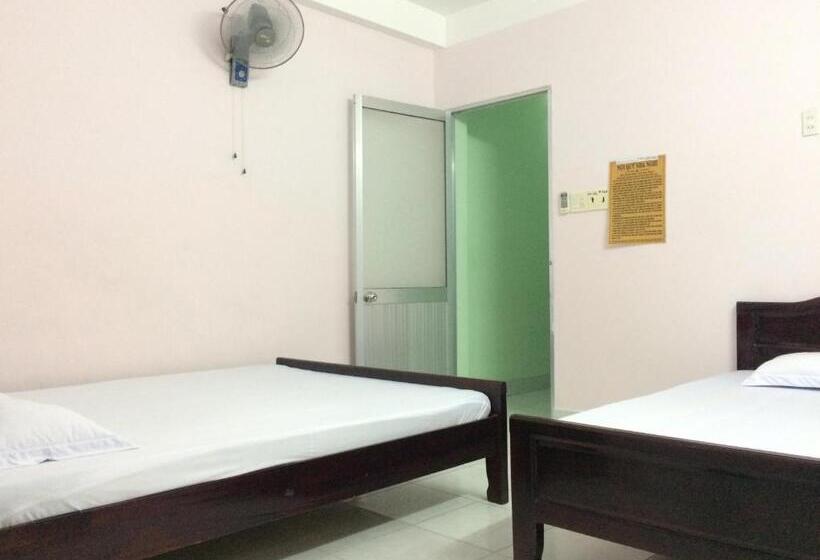 اتاق استاندارد, Hanh Huong Hostel