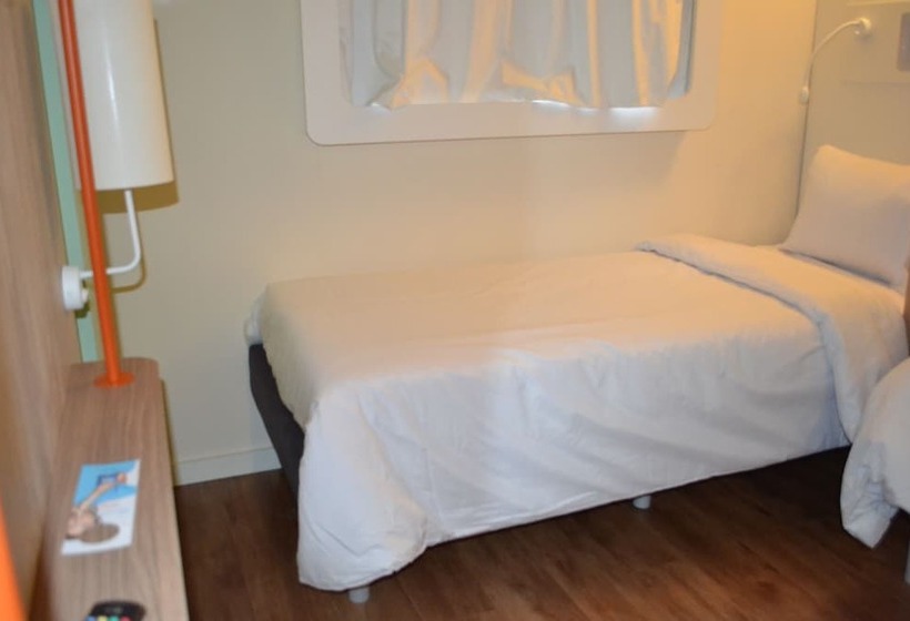 Apartament 1 Sypialnia, Ibis Budget Divinopolis