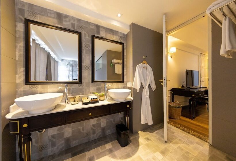 复式套房, Le Thatluang D Or Boutique