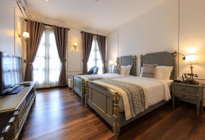 带泳池景观的优质房间, Le Thatluang D Or Boutique