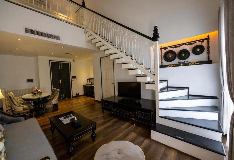 复式套房, Le Thatluang D Or Boutique