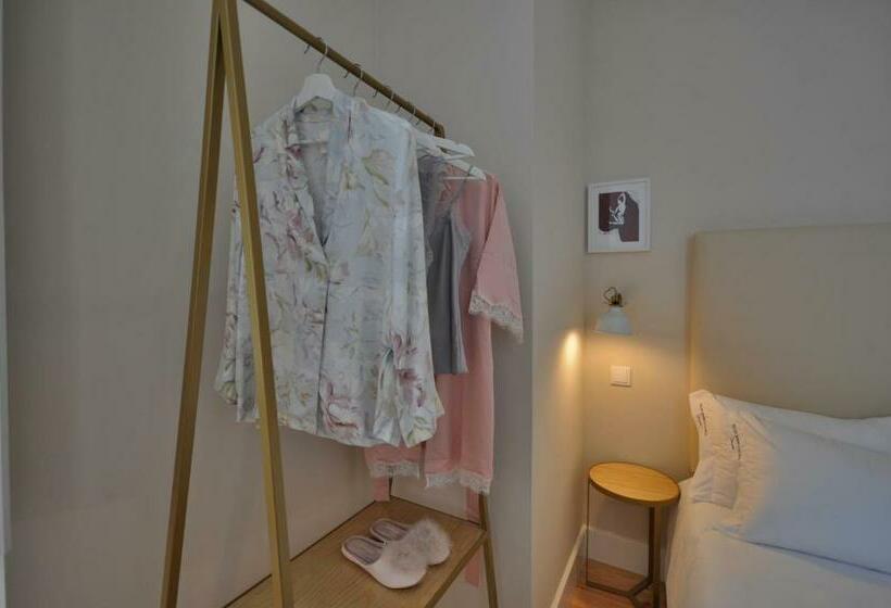 اتاق استاندارد, Porto Charming