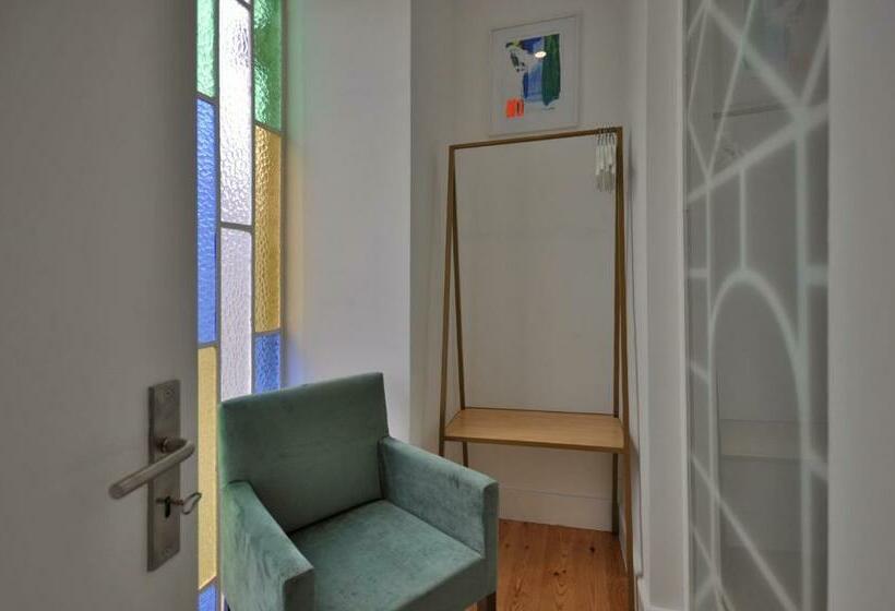 اتاق استاندارد, Porto Charming