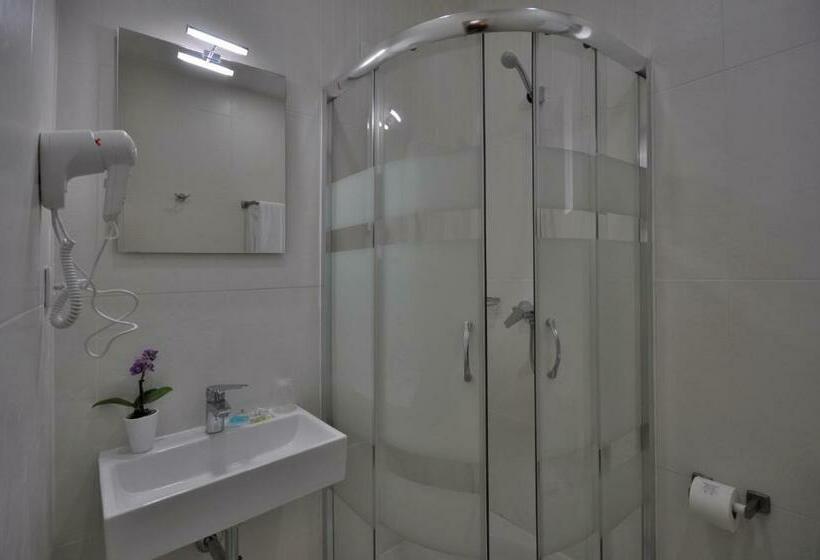 اتاق استاندارد, Porto Charming