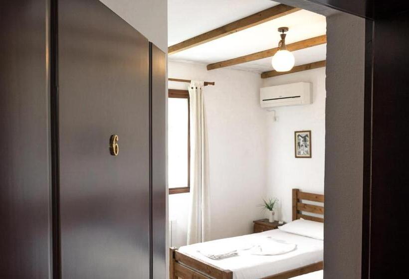 带观景的标准间, Maya Hostel Berat