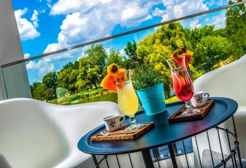 バルコニー付きスタンダードルーム, Open Hotel Szentes