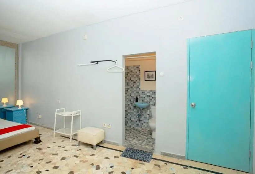 اتاق لوکس, Reddoorz Near Rsud Kota Mataram