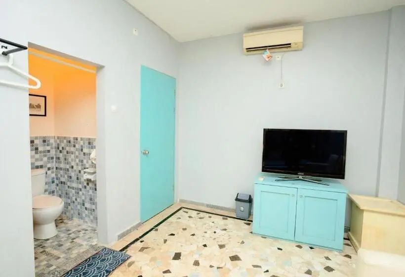 اتاق لوکس, Reddoorz Near Rsud Kota Mataram