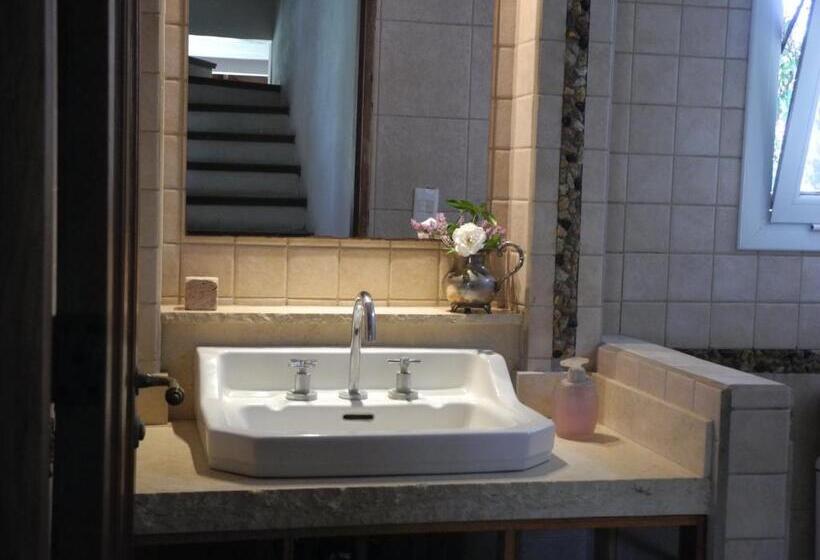 Perhehuone Vuoristonäkymä, Entre Sierras B&b