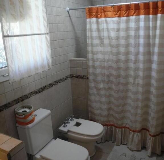 Perhehuone Vuoristonäkymä, Entre Sierras B&b