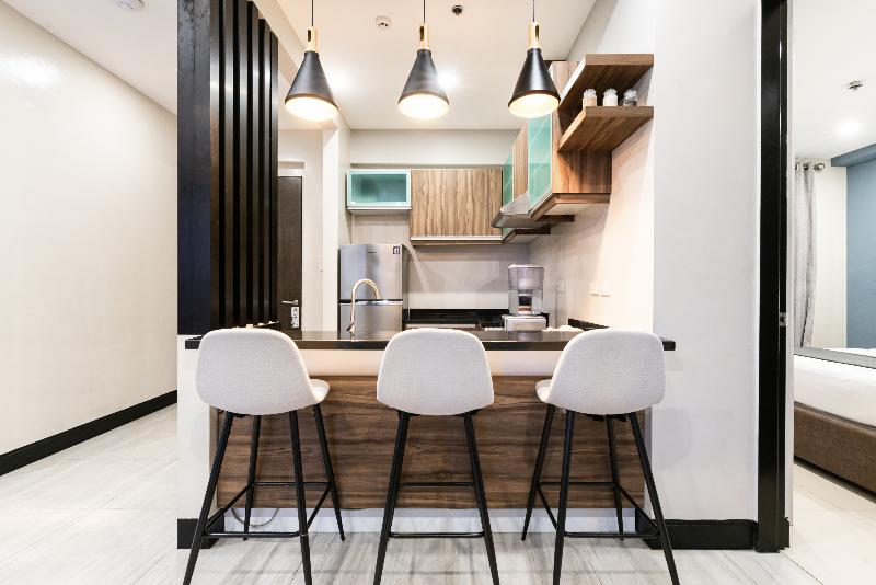 סוויטת פנטהאוז, Artemis Place Makati