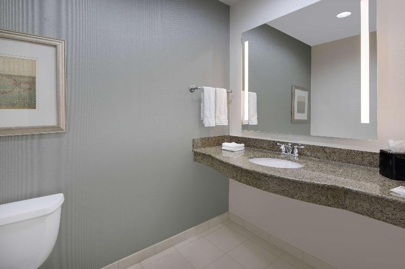 اتاق استاندارد با چشمانداز, Discovery