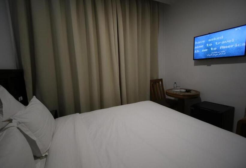 غرفة قياسية, Mansour