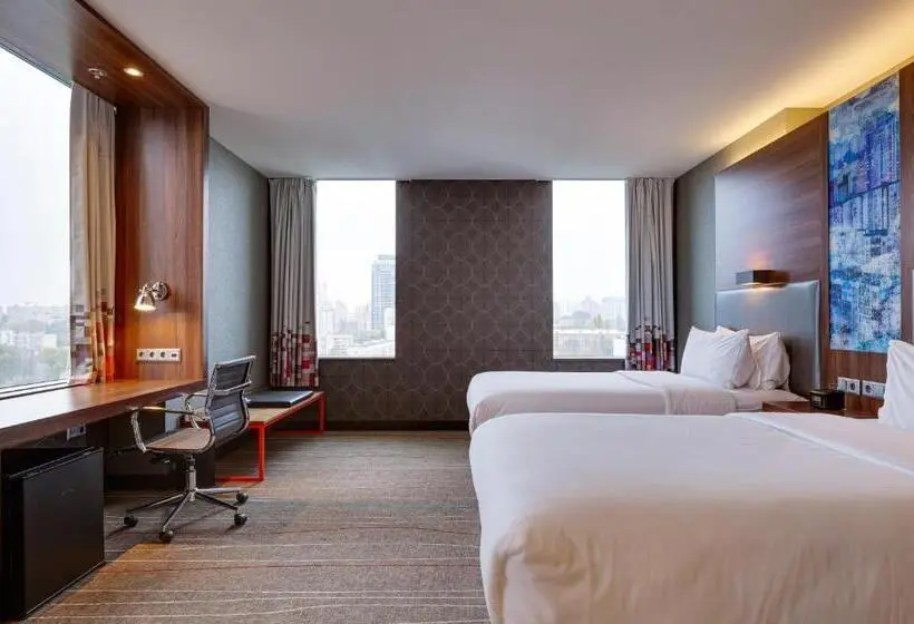 Standard-huone Kaupunkinäkymä, Sky Loft Hotel Kyiv By Rixwell International