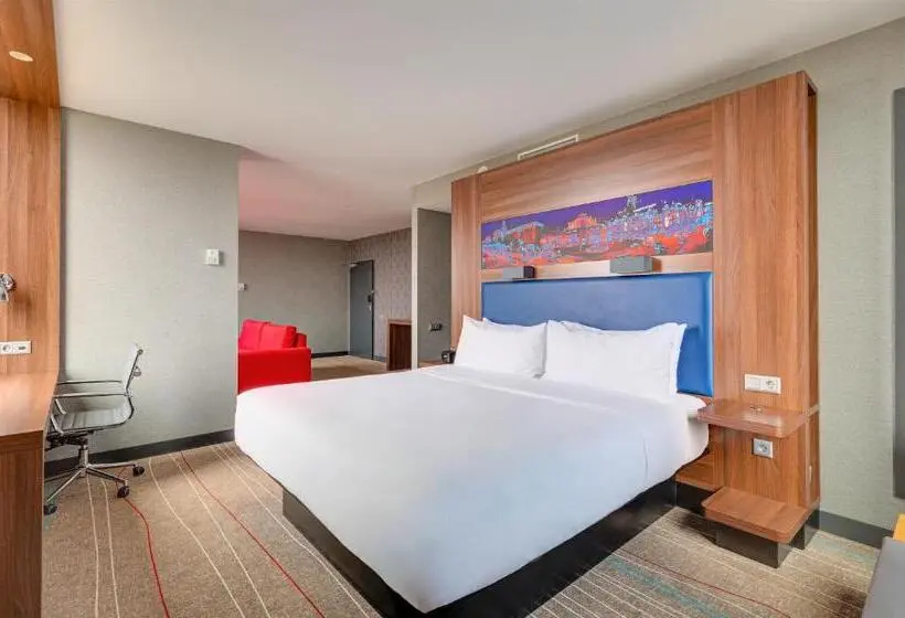 Sviitti, Sky Loft Hotel Kyiv By Rixwell International