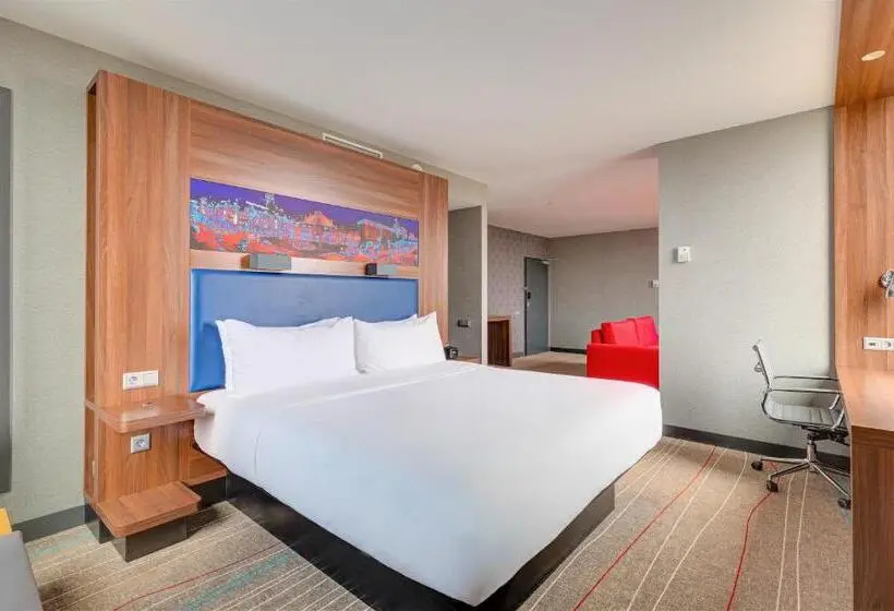 Sviitti, Sky Loft Hotel Kyiv By Rixwell International