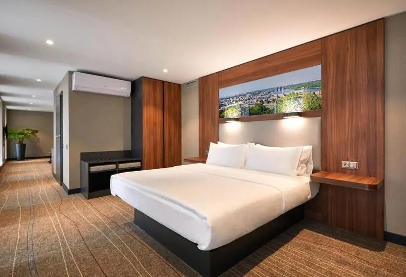 Superior-sviitti, Sky Loft Hotel Kyiv By Rixwell International