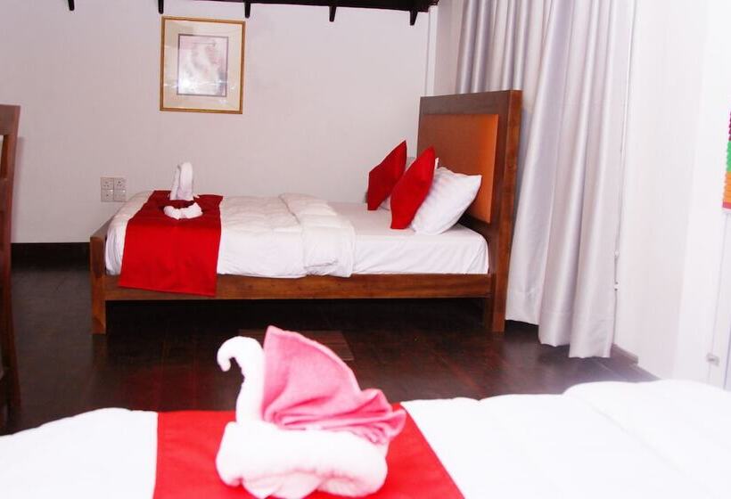 חדר דלוקס לשלושה, Top Venice