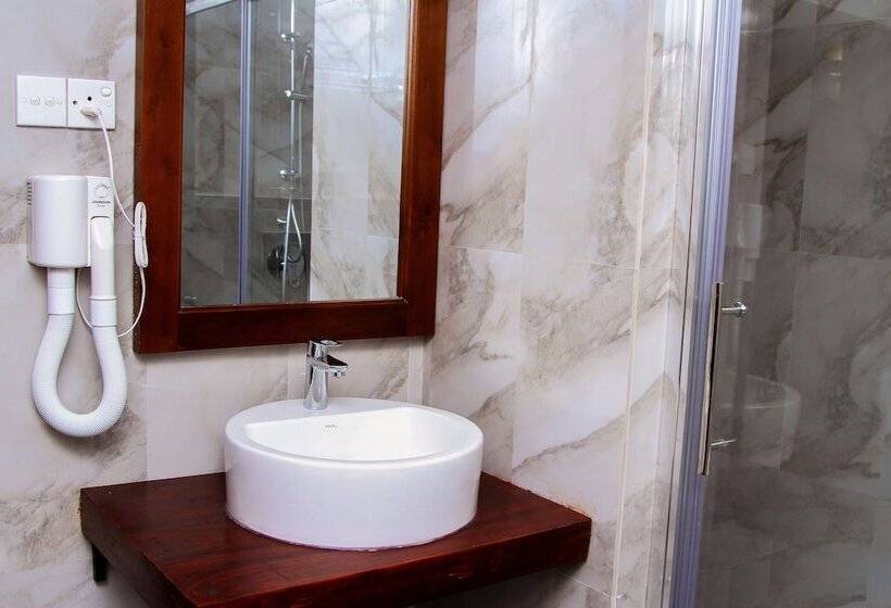 חדר דלוקס לשלושה, Top Venice