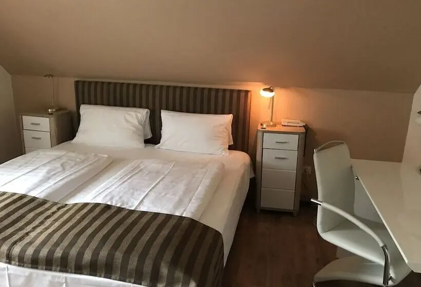 スタンダードルーム, Waldhotel Peter Aufm Berge