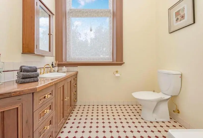 Suite, Clocktower Suites