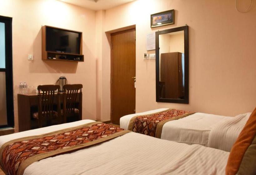 اتاق لوکس, Bojinee Nagarkot Resort