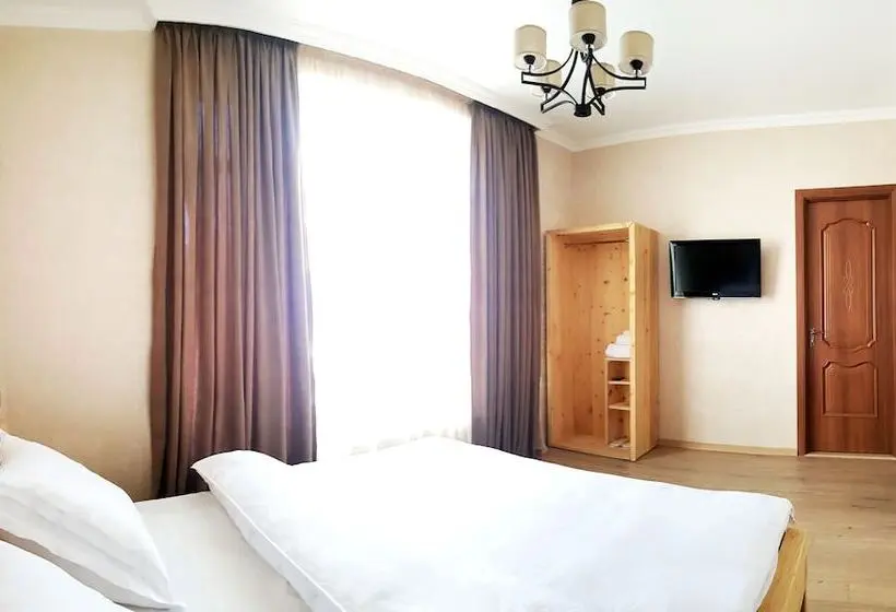اتاق استاندارد با چشم‌انداز کوهستان, Cozy Hotel Kazbegi