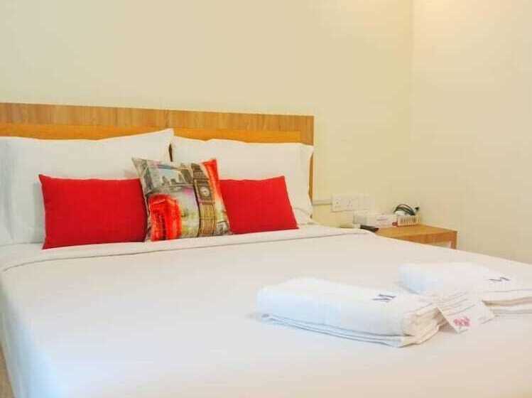 Номер Deluxe, Merilton