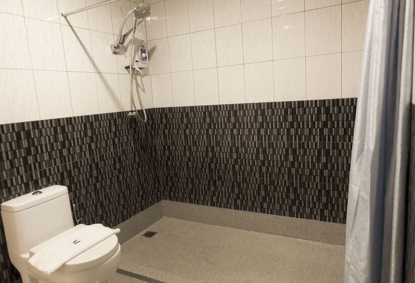 Family Suite, Merilton