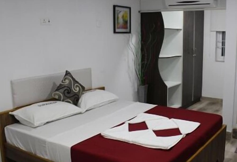 Номер Deluxe, Suradeep Residency