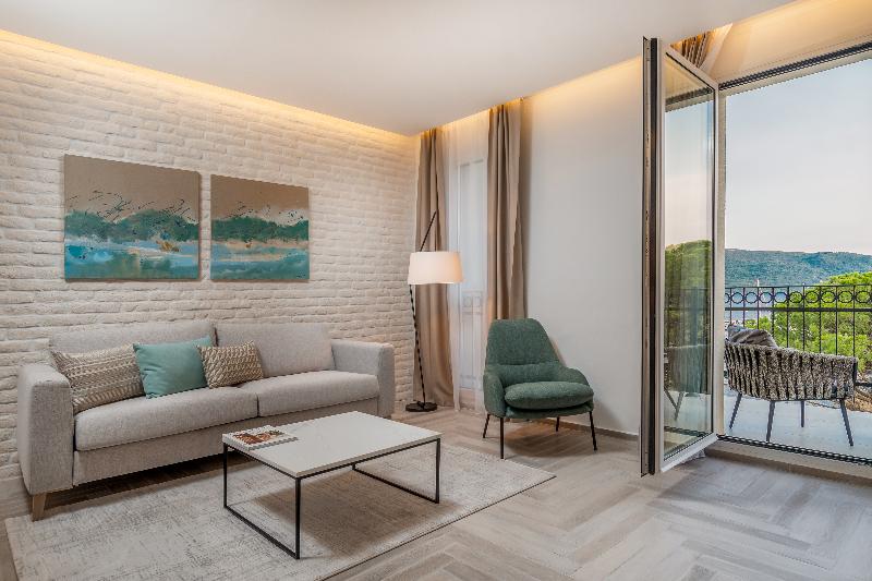 استودیوی استاندارد با چشمانداز دریا, Lazure Hotel & Marina