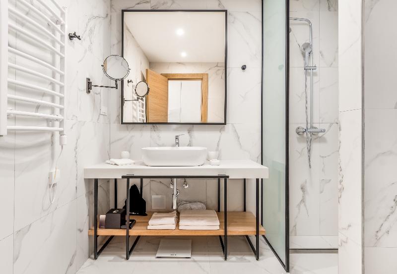 استودیوی استاندارد با چشمانداز دریا, Lazure Hotel & Marina