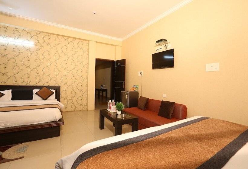 חדר משפחתי, Nexus L Hotels In Charbagh Lucknow